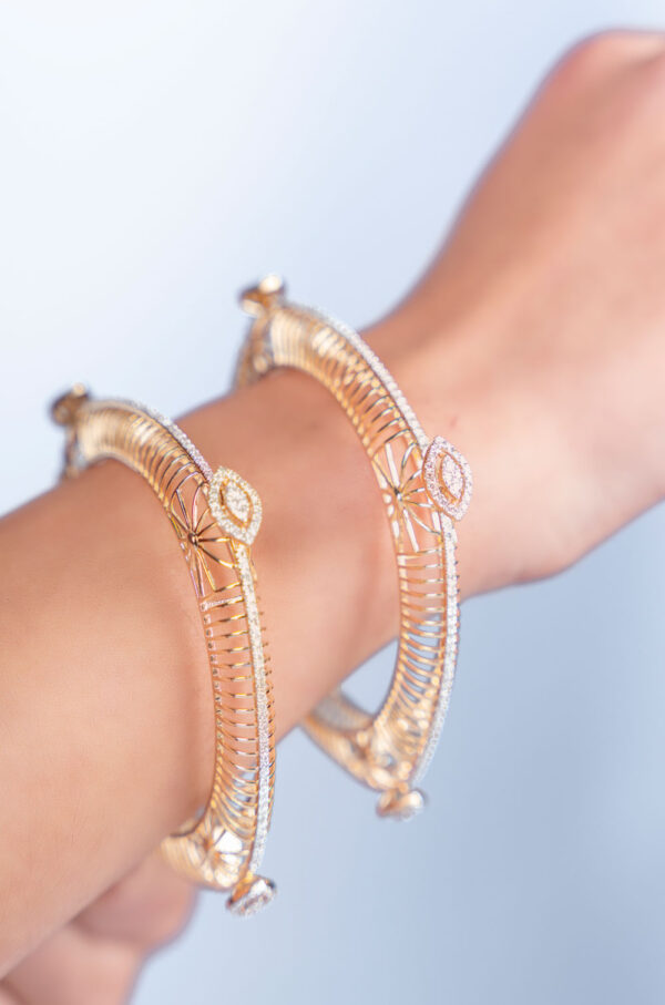 Maria Shining Diamond Bracelet Ganapati Jewellers Nepal 8