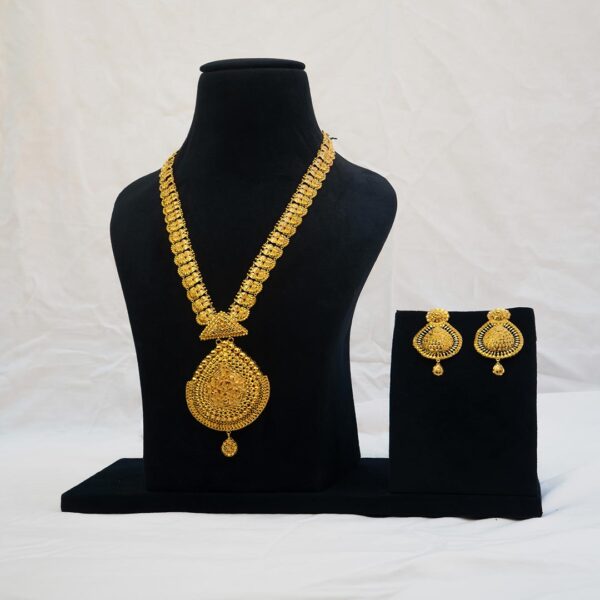 Ethereal Gold Necklace Set Ganapati Jewellers Nepal 9