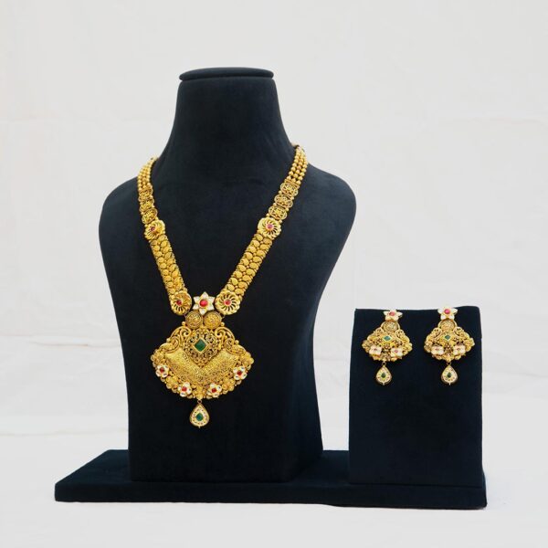 Gleaming Gold Necklace Set Ganapati Jewellers Nepal 9