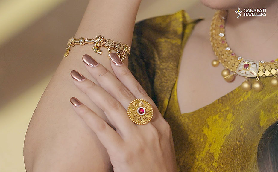 ganapati-charms-collections