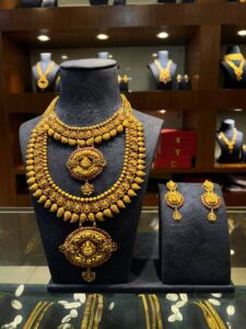 Royal Floral Pendant Necklace Set Ganapati Jewellers Nepal
